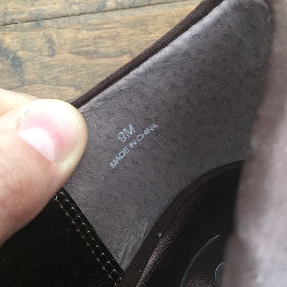 Cute Brown Suede Pumps - Faux Fur Detail - Picture 7 of 8